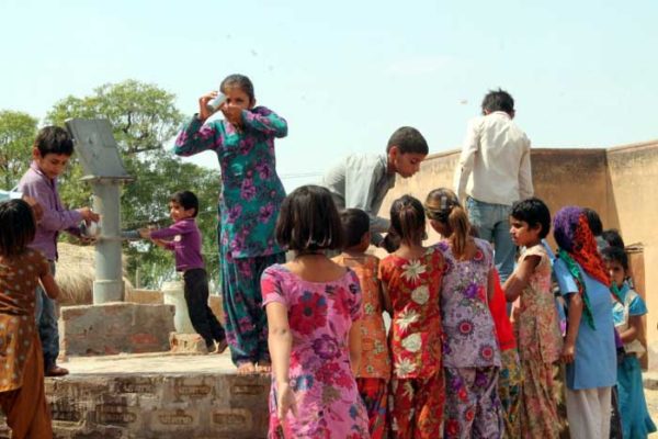 जल की धारा 144