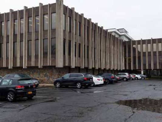 अमेरिका 306 भारतीय छात्रों को भेज रहा वापस, जानिये क्यों !