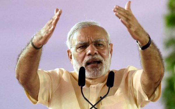 पीएम मोदी के ‘अधूरे चुनावी वादे’ पर लिखी किताब को बैन करने की मांग