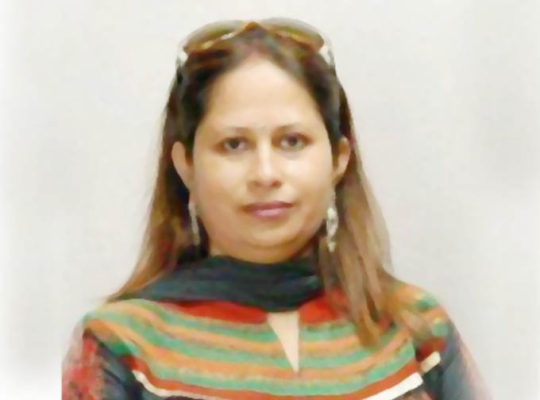 सावधान : यदि ये महिला है आपकी फेसबुक फ्रेंड तो तुरंत करें ब्लॉक