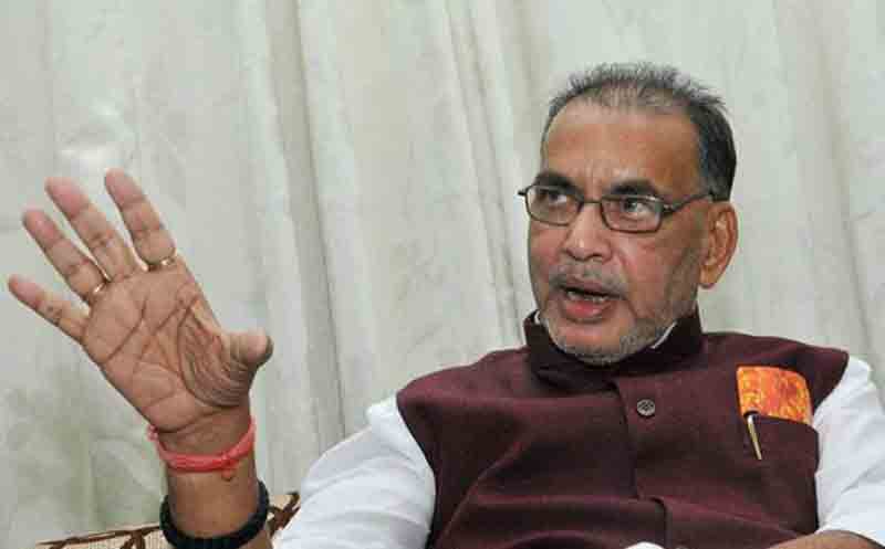 ओडिशा में केंद्रीय कृषि मंत्री की कार पर फेंके गए अंडे