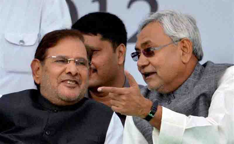 जदयू ने शरद यादव को राज्यसभा में नेता पद से हटाया