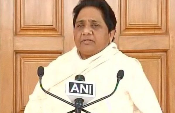 यूपी में हुई पुलिस भर्ती पर बसपा सुप्रीमो मायावती ने योगी सरकार को घेरा