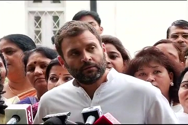 राहुल बोले “गुजरात अमूल्य है, इसे कभी ख़रीदा नहीं जा सकता”