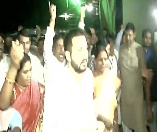 तेजस्वी के राज्यपाल से मिलने से पहले ही नीतीश ले लेंगे शपथ !