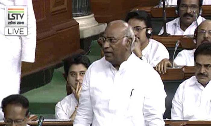 देश में एनडीए सरकार के कदम पड़े हैं तब से मोब लिंचिंग की घटनाएं हो रही हैं: मल्लिकार्जुन खड़के