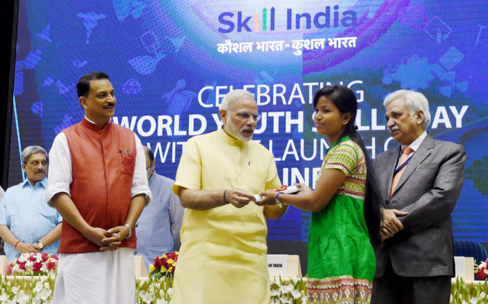‘कौशल विकास योजना’ केन्द्र सरकार नही बल्कि नरेन्द्र भाई मोदी के लिए सबक है