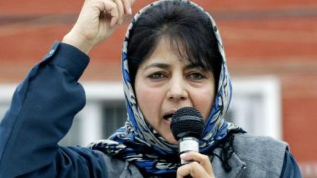 बीजेपी पीडीपी गठबंधन में दरार, महबूबा ने किया अलगाववादियों पर कार्रवाही का विरोध