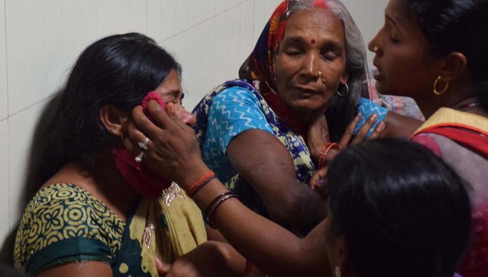 गोरखपुर: बीआरडी अस्पताल में फिर हादसा, 48 घंटो में 36 बच्चो की मौत!