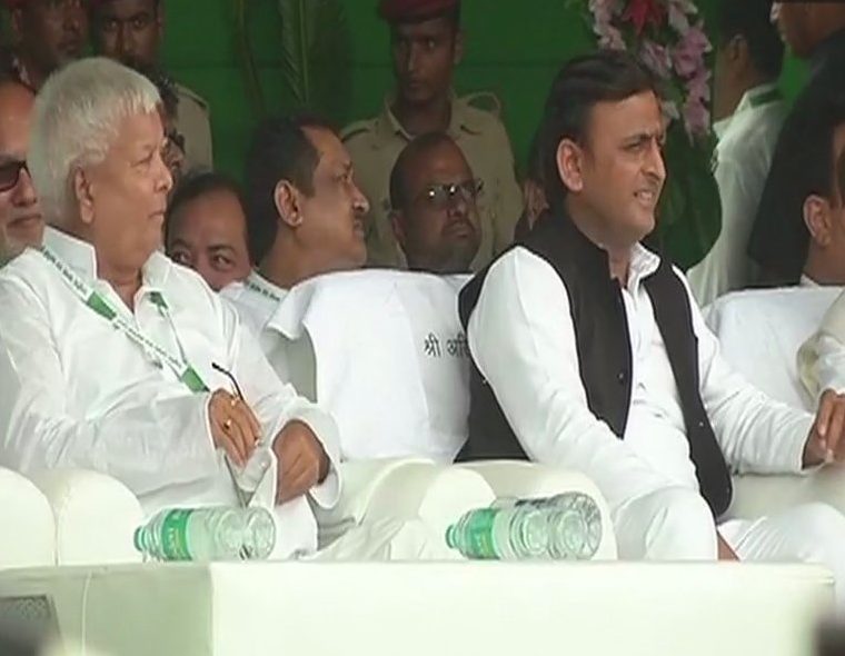 LIVE: अगर बिहार की धरती रथ रोक सकती है तो बीजेपी को भी रोक देगी: अखिलेश