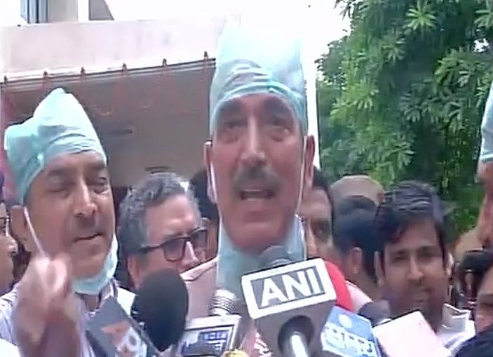 इस चिट्ठी ने खोली, योगी सरकार के दावे की पोल, गोरखपुर पहुंचे गुलामनबी आज़ाद