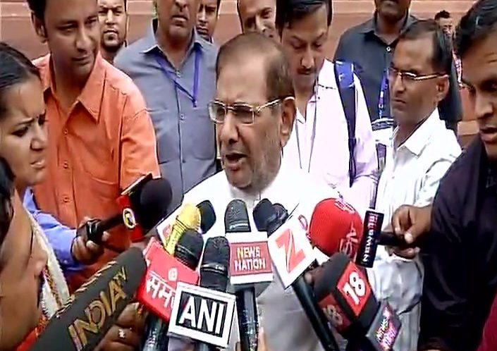 जदयू में दरार बरकरार, शरद यादव का जबाव ‘मैं किसी और के बयान पर टिप्पणी नहीं करूँगा’