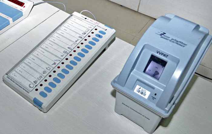 चुनाव आयोग ने कहा: VVPAT से कराएंगे गुजरात विधानसभा चुनाव