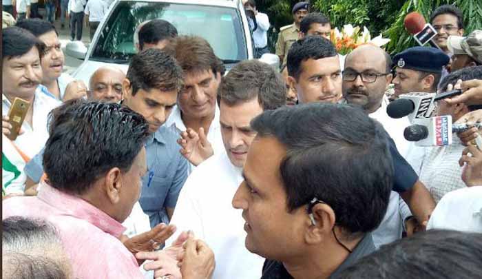 किसानों को जमीन के मुआवजे के मुद्दे पर राहुल के नेतृत्व में NHAI का घेराव