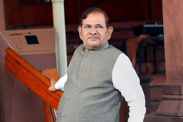 जेडीयू की बैठक में शामिल नहीं होंगे शरद यादव!, नया मोर्चा बनाने पर चल रहा काम!