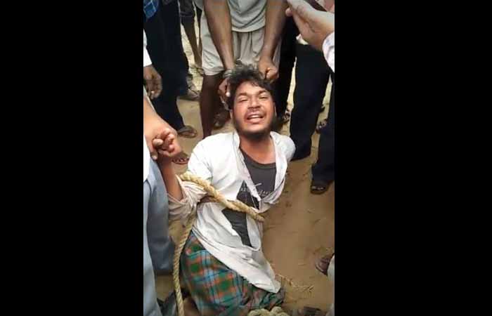 वीडियो: चोटी काटने के शक में मुस्लिम युवक को भीड़ ने बेरहमी से पीटा