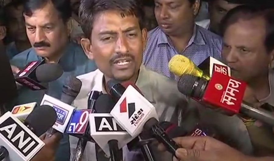 कौन है अल्पेश ठाकुर, जिनके कांग्रेस में शामिल होने से बदले गुजरात के समीकरण