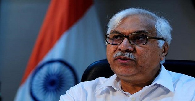 पूर्व मुख्य चुनाव आयुक्त कुरैशी ने गुजरात चुनाव की तारीखों की घोषणा न करने पर उठाए सवाल