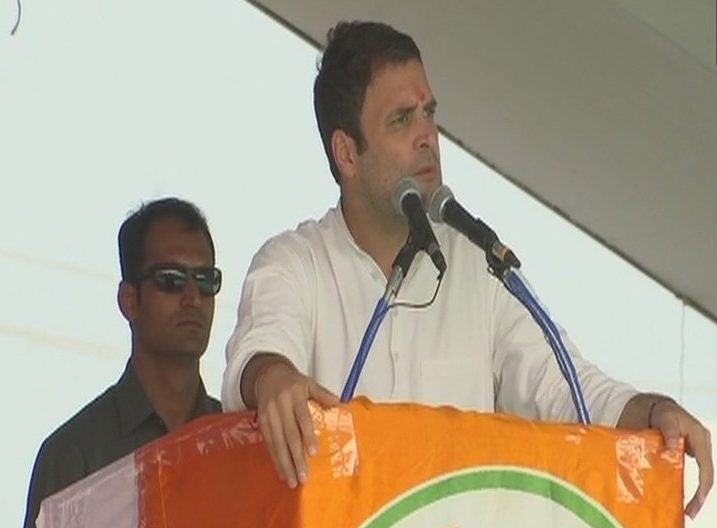 नोटबंदी में हिंदुस्तान के सारे चोरों ने अपना कालाधन सफेद कर लिया: राहुल गांधी