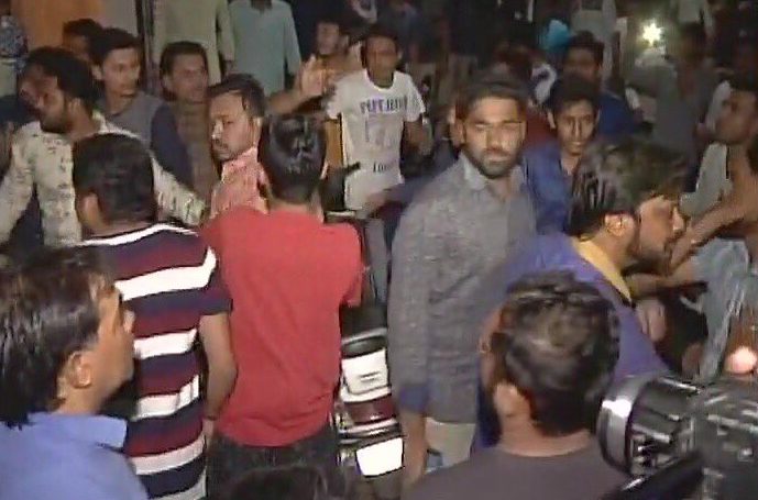 कांग्रेस उम्मीदवारों की पहली सूची के बाद पाटीदार भिड़े