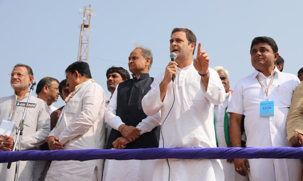 राहुल बोले, ‘कांग्रेस का पक्का वादा’: गुजरात में सरकार बनेगी तो राजस्थान की तर्ज़ पर होगा काम