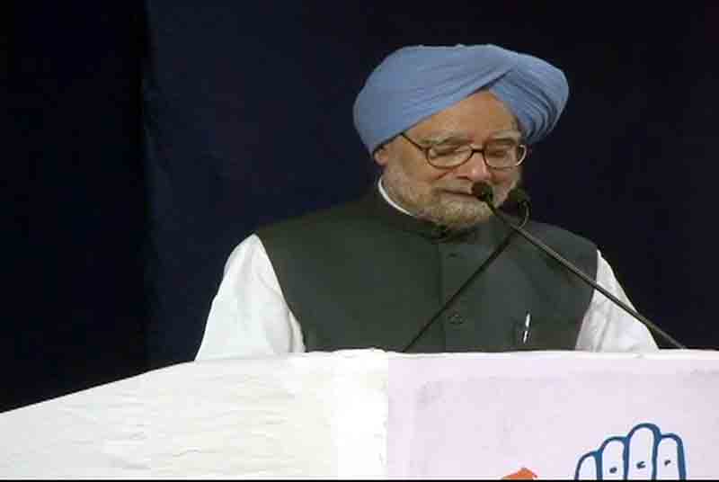 गुजरात में बोले डा मनमोहन सिंह “नोटबंदी एक संगठित लूट थी”
