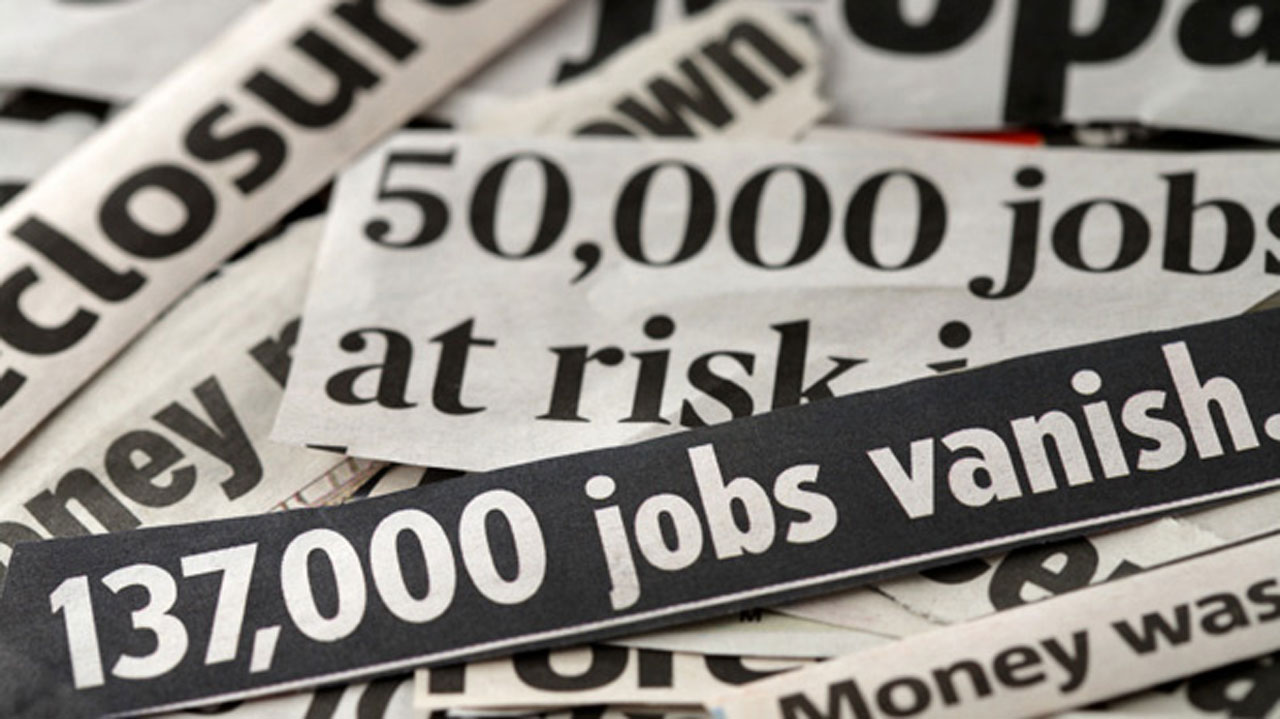 नोटबंदी – जीएसटी का कहर, आधे से अधिक एमबीए डिग्रियां साबित हो रहीं हैं रद्दी