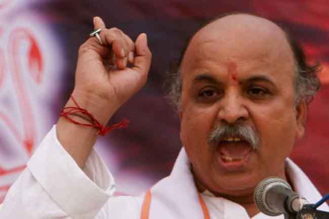 विश्व हिन्दू परिषद नेता प्रवीण तोगड़िया लापता, समर्थको ने जताई गिरफ्तारी की आशंका