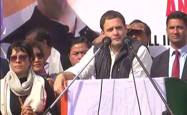 राहुल गांधी का पीएम मोदी पर सीधा हमला: ‘जादूगर हैं, लोकतंत्र को भी कर देंगे गायब’