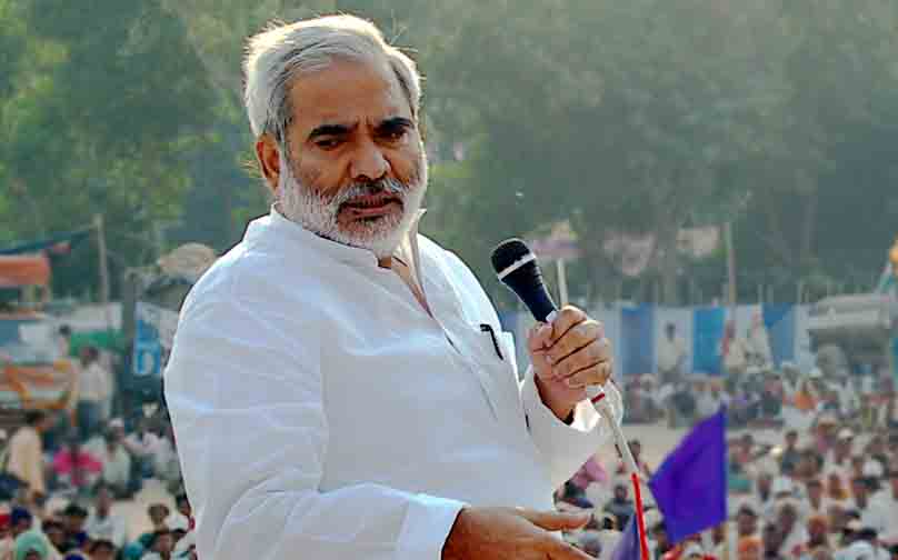 कोरोना की चपेट में आये पूर्व केंद्रीय मंत्री रघुवंश प्रसाद सिंह, पटना के एम्स में भर्ती