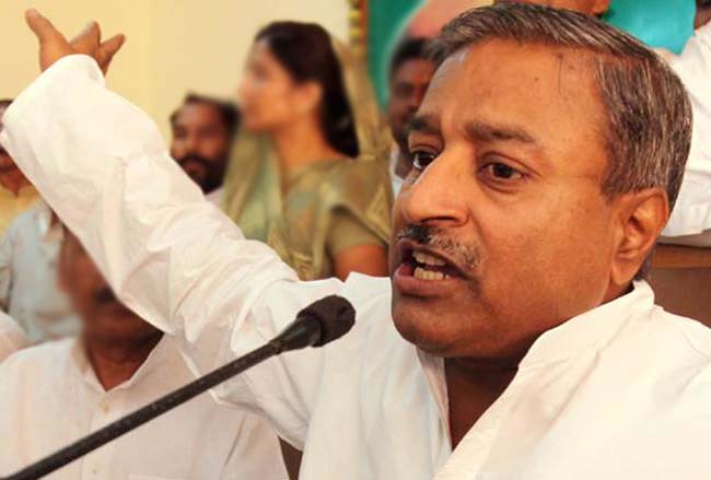 विनय कटियार की बदजुबानी: मुसलमानो का यहाँ क्या काम, पाक, बांग्लादेश भेजे जाएँ