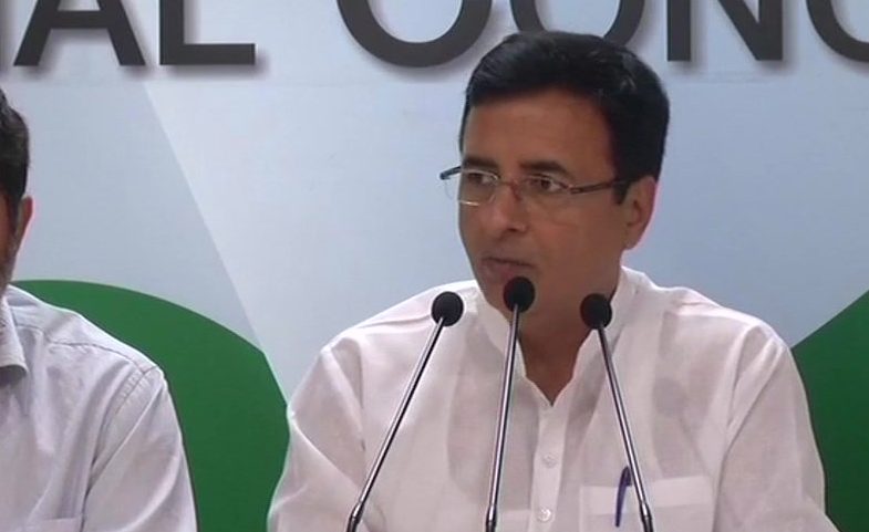 डूबती अर्थव्यवस्था से ध्यान मोड़ने के लिए हुई चिदंबरम की गिरफ्तारी: कांग्रेस