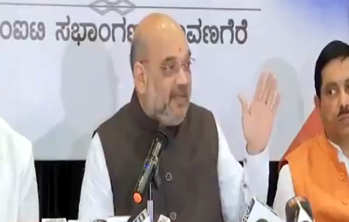 अमित शाह की फिसली ज़ुबान: कहा येदुरप्पा सरकार सबसे भ्रष्ट, कांग्रेस ने कहा “सच कह गए शाह”