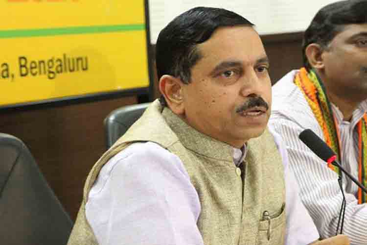 मुस्लिम बाहुल्य इलाके की तुलना पाक से करने पर बीजेपी एमपी के खिलाफ मामला दर्ज