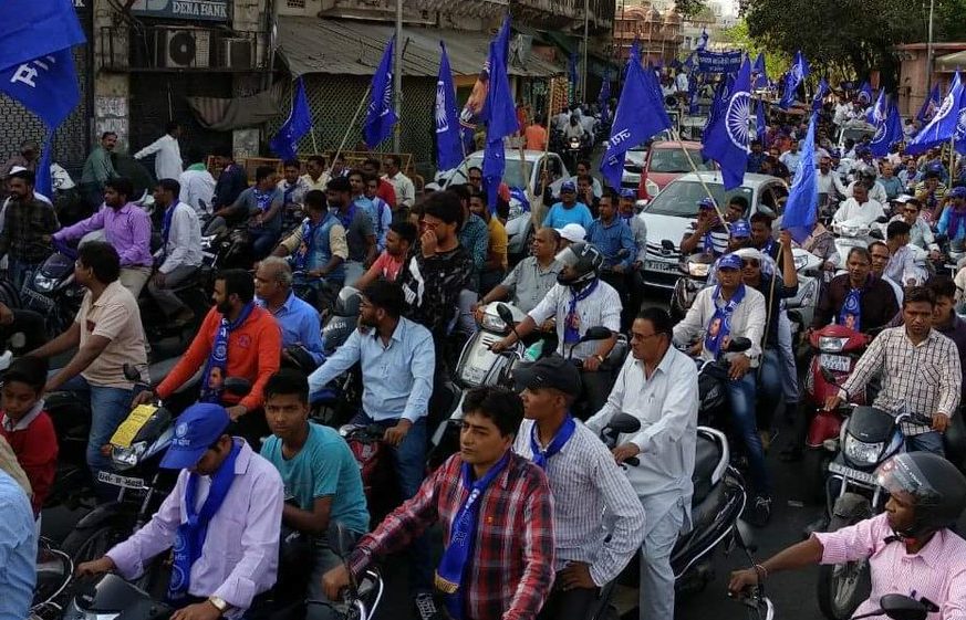 लाइव: हिंसक हुआ भारत बंद, मध्य प्रदेश में प्रदर्शन के दौरान 4 लोगों की मौत