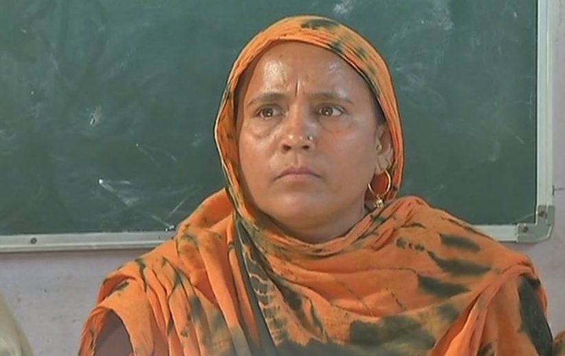 दंगा पीड़ित महिला का सवाल: माया कोडनानी निर्दोष तो हमारे परिवार को किसने मारा ?