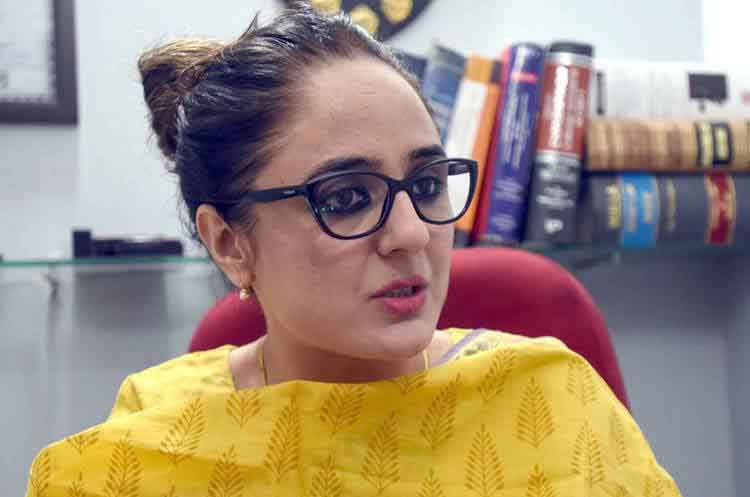 कठुआ गैंगरेप: आज से होगी कोर्ट में सुनवाई, वकील ने जताई अपने रेप और हत्या की आशंका
