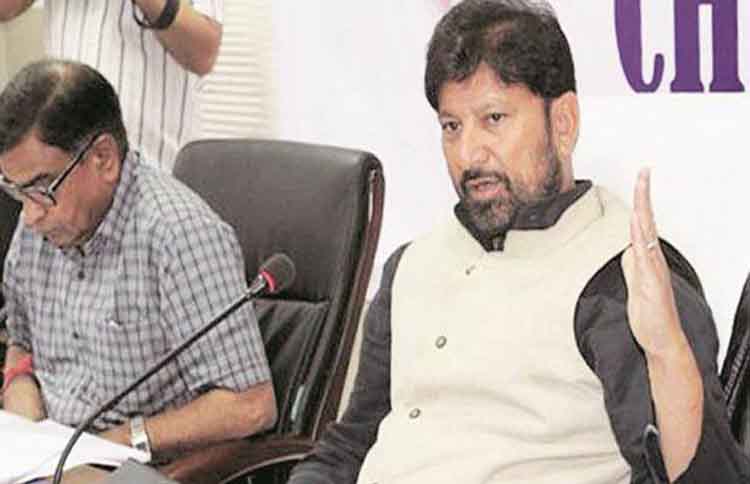 दबाव के आगे घुटने टेके: रैली में शामिल होने वाले बीजेपी के मंत्रियों का इस्तीफा
