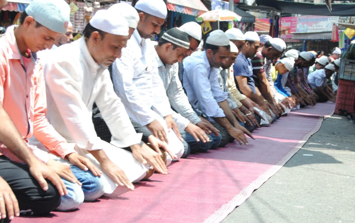 गुरुग्राम में प्रशासन की अनुमति के बावजूद नमाज़ रोके जाने का मामला सुप्रीमकोर्ट पहुंचा