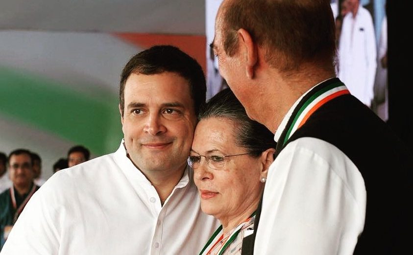 सोमवार को होगी CWC की बैठक, राहुल गांधी को अध्यक्ष बनाये जाने की मांग