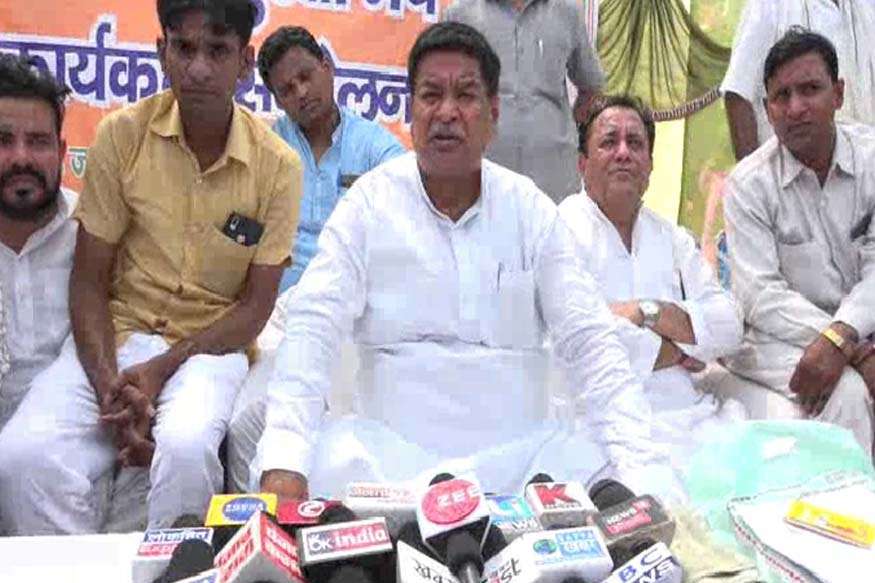 जिन्ना के समर्थन में आये एक और बीजेपी सांसद, कहा ‘जिन्ना थे देश के क्रांतिकारी’