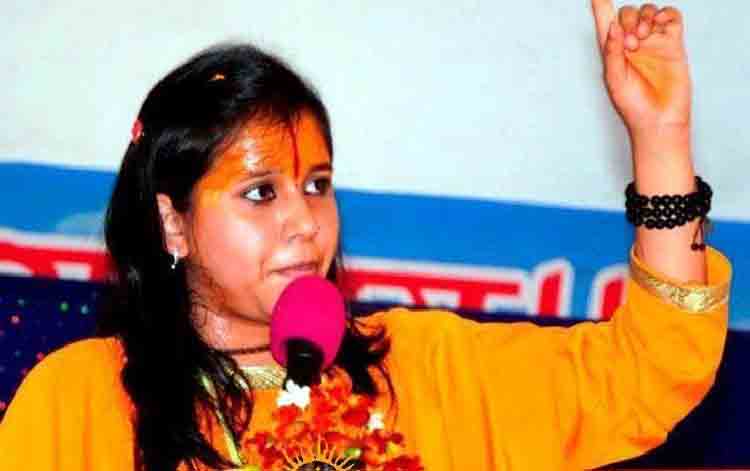 साध्वी सरस्वती पर केस दर्ज, लव जिहाद वालो को तलवार से काटने की दी थी सलाह