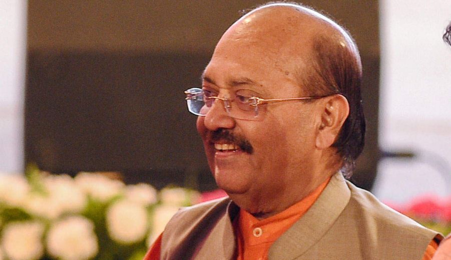 अपने पुराने अंदाज में चापलूसी करते दिखे अमर सिंह