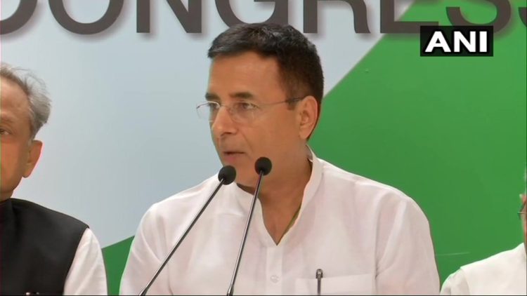 कर्नाटक: येदुरप्पा ने की थी प्रति विधायक दो करोड़ की ऑफर, संसद में मामला उठाएगी कांग्रेस