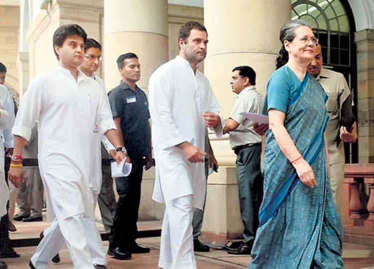 मध्य प्रदेश: कांग्रेस ने तय किये 80 उम्मीदवारों के नाम