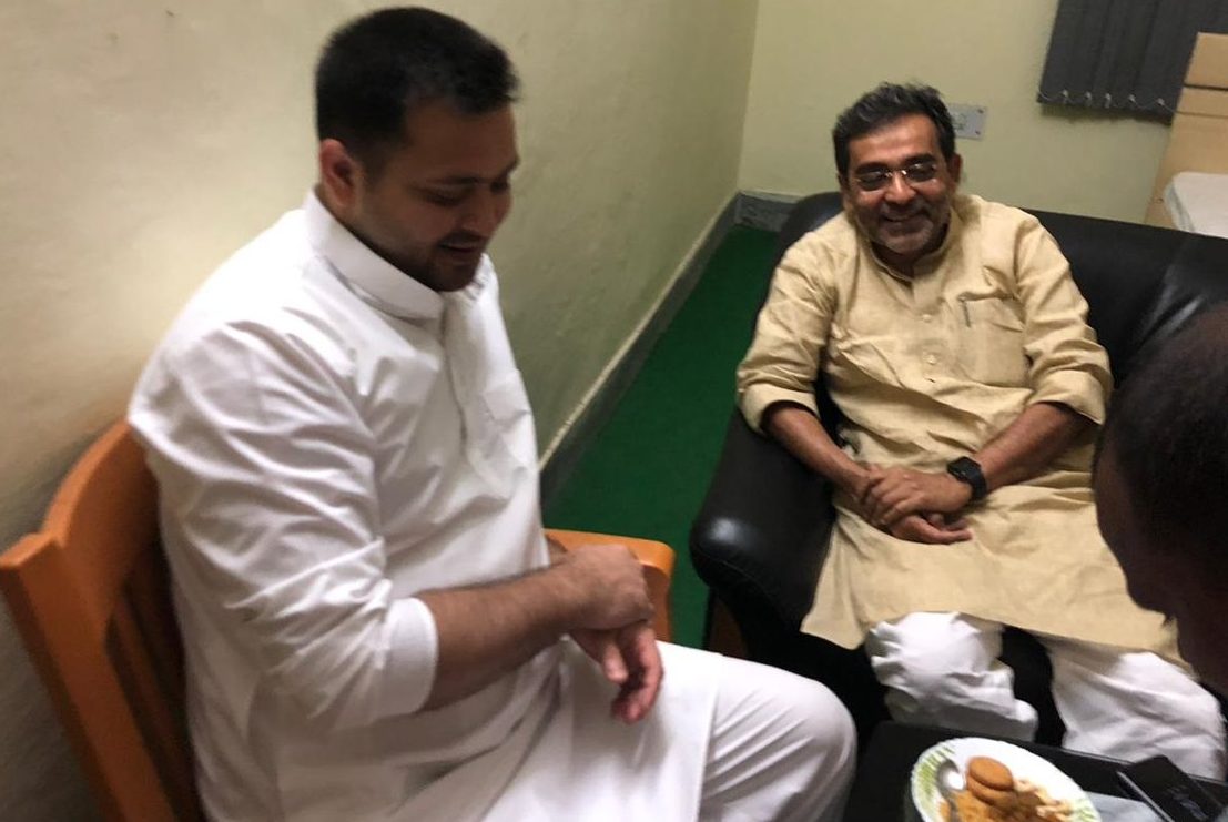 सीट बंटवारे को लेकर शाह- नीतीश की बैठक, तेजस्वी से मिले उपेंद्र कुशवाहा