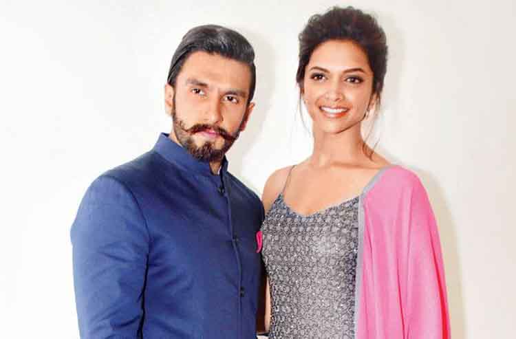 दीपिका और रणवीर कर रहे शादी, ट्विटर पर शेयर किया कार्ड