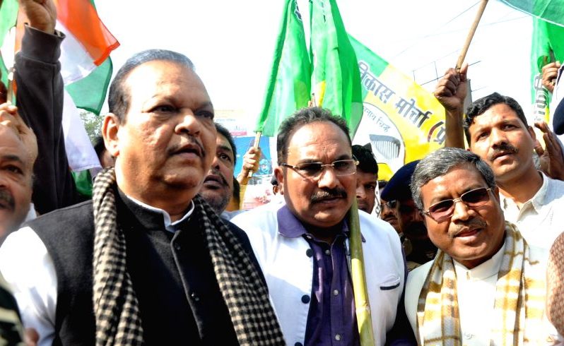 कल घोषित होंगे झारखंड के चुनावी नतीजे, एग्जिट पोल में हो रही बीजेपी की विदाई