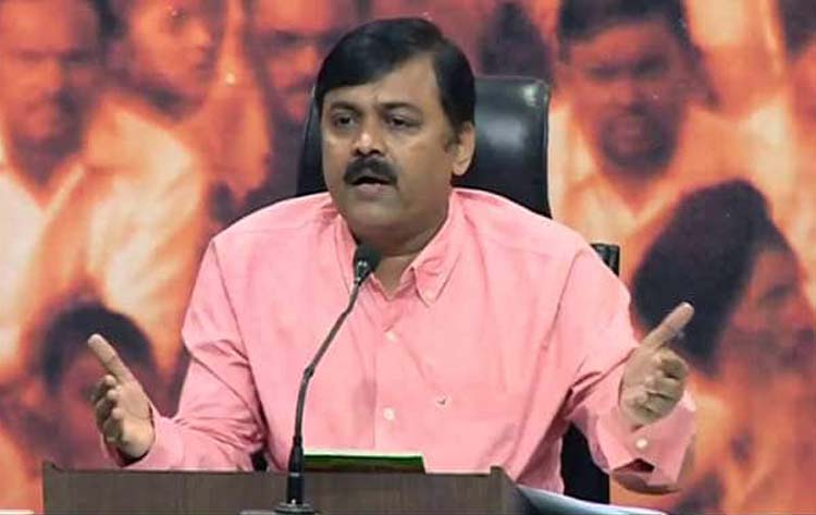 कानून बनाकर राम मंदिर निर्माण पर बीजेपी का यूटर्न, कोर्ट के फैसले का इंतजार करेगी बीजेपी