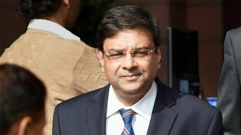 सूचना न देने पर सीआईसी का आरबीआई गवर्नर को सख्त नोटिस